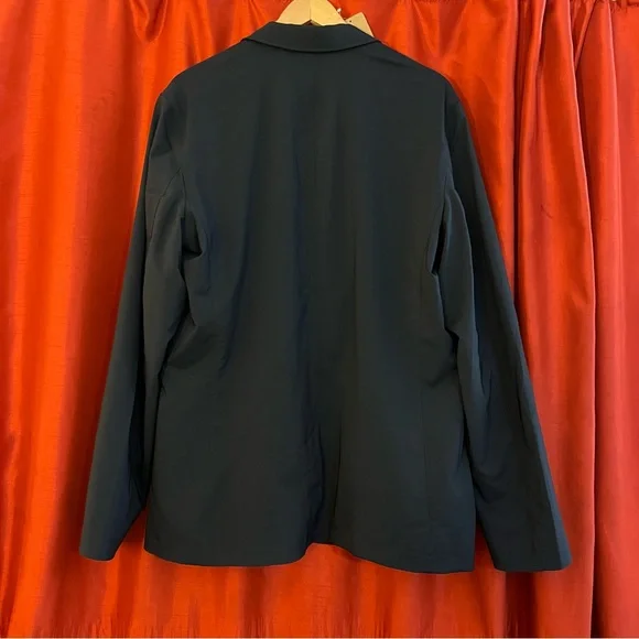 🆕Eddie Bauer Men’s Ultimate Voyager Travel Blazer – Size 44 - Picture 3 of 16